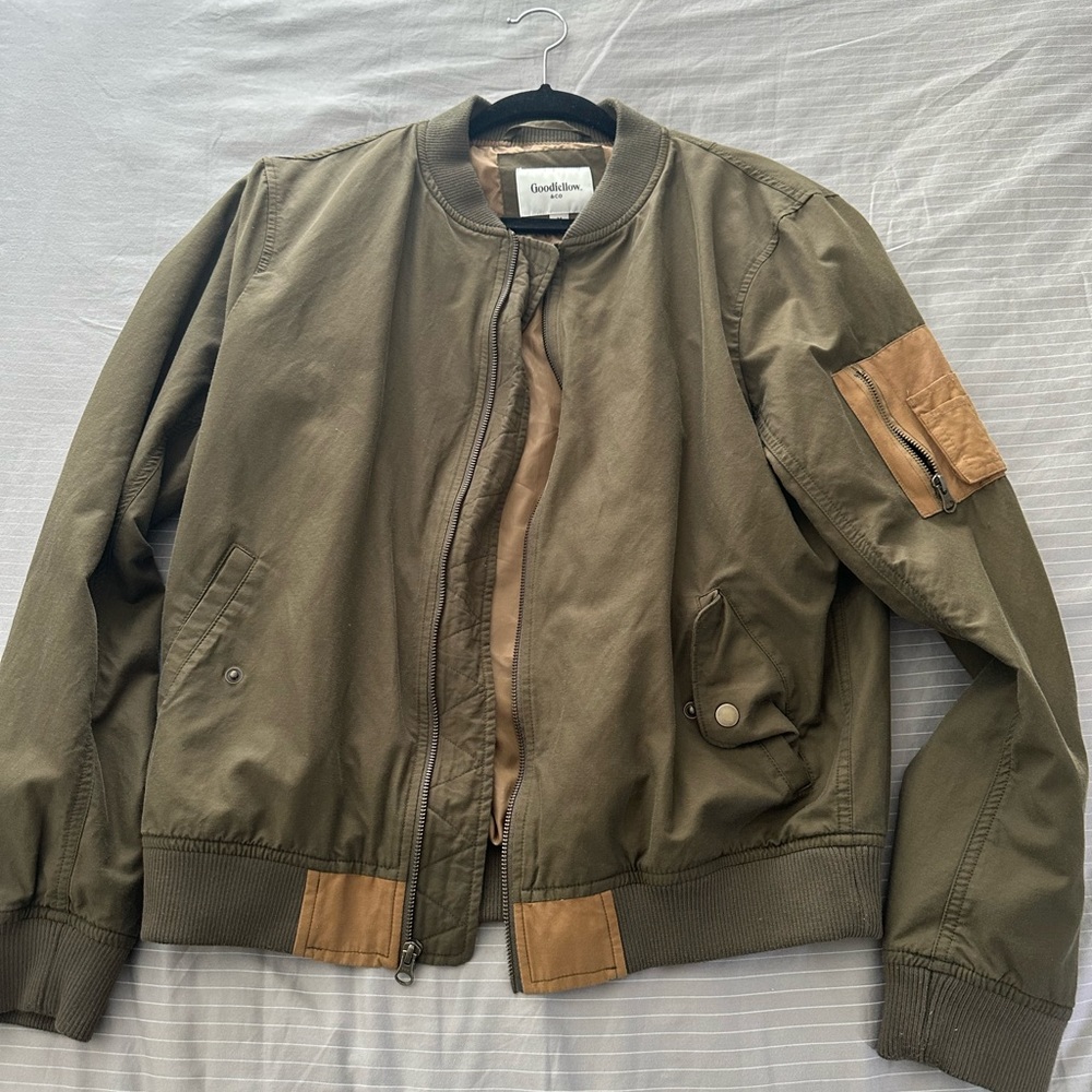 Bomber jacket